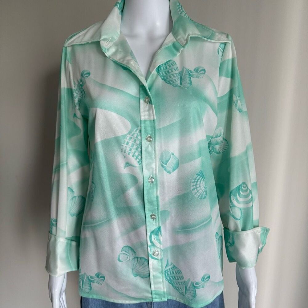 Vintage 70’s Jantzen Sea Shell Print Dagger Collar Top